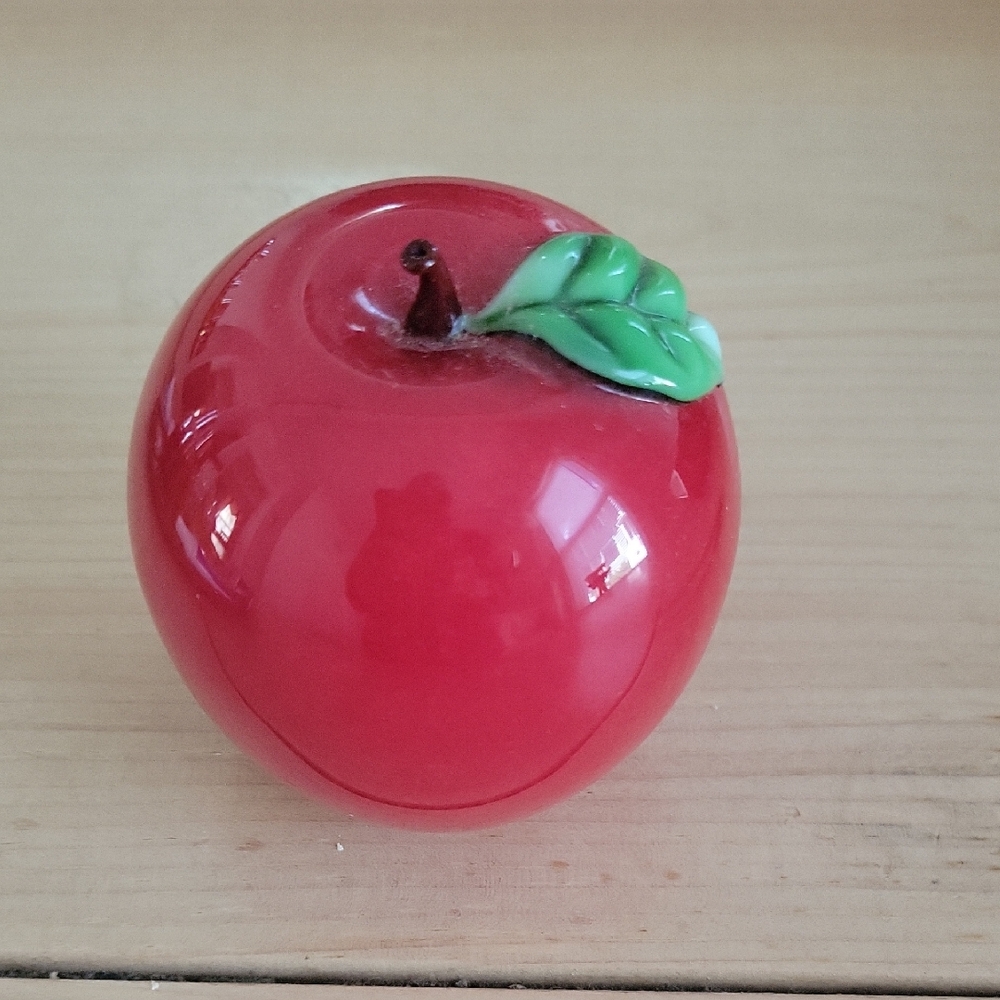Hand Blown Red Apple Art Glass Decir Paperweight